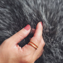 Load image into Gallery viewer, Juliet Ring in Sterling Silver
